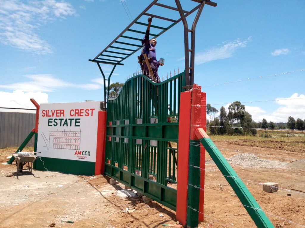 fencing companies near me
